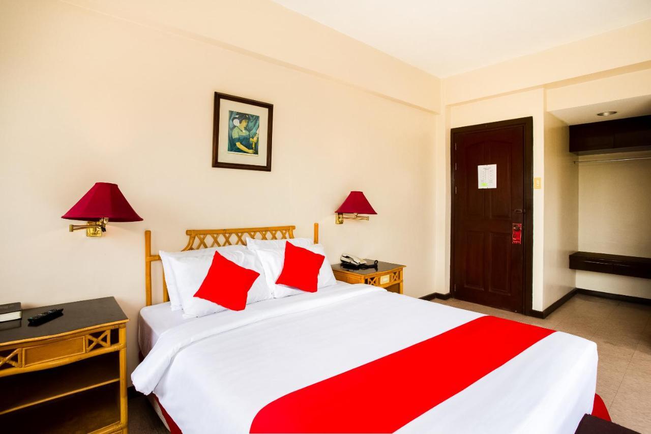 Oyo 414 Humberto'S Hotel Davao City Kültér fotó